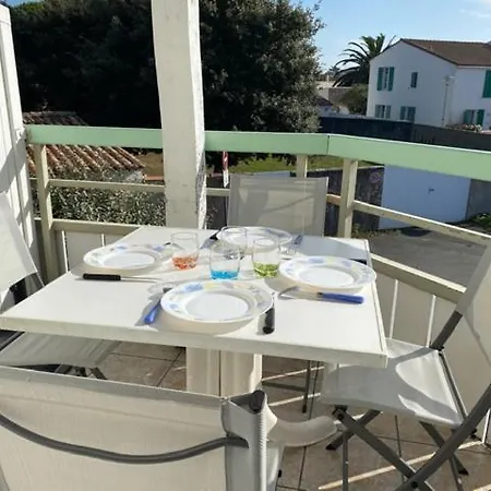 Appartement En Duplex Avec Balcon, 5 Minutes Plage Et Centre Village La Couarde-sur-Mer Exterior foto