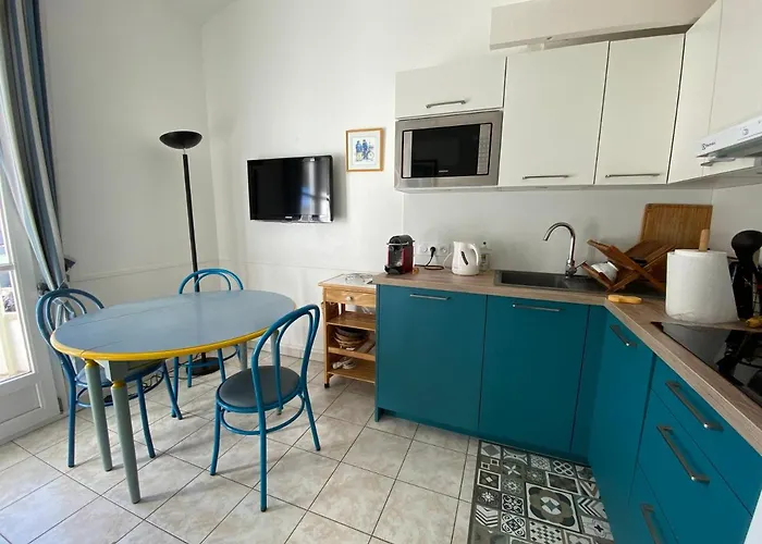 Appartement En Duplex Avec Balcon, 5 Minutes Plage Et Centre Village