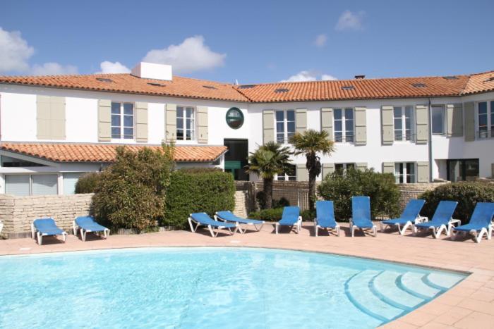 Apartment En Duplex Avec Balcon, 5 Minutes Et Centre Village